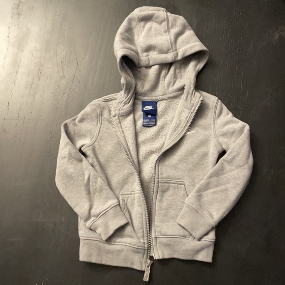 Nike zip up sweater size 2T - Picture 2 of 6